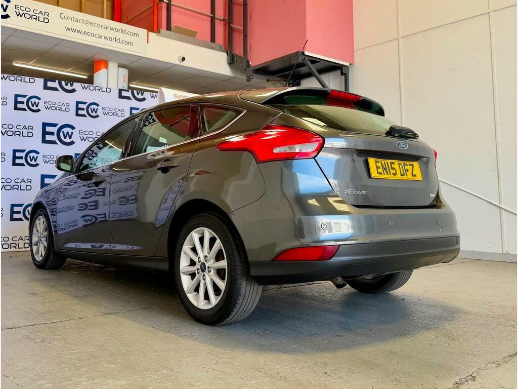 Ford Focus 1.6 Zetec Tdci 114 Bhp White #16