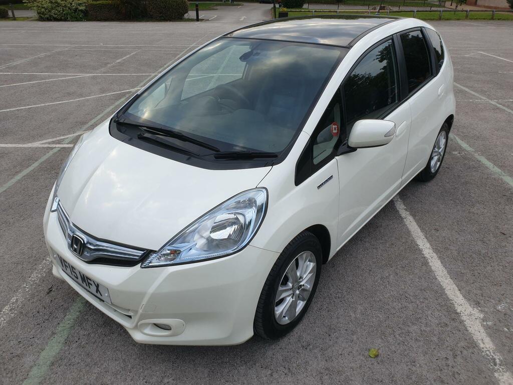 Honda Jazz 1.3H Ima Hx Cvt Euro 5 White #3
