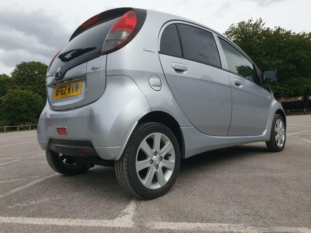 Peugeot ION Hatchback White #10