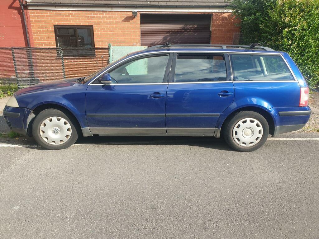 Volkswagen Passat 1.9 Tdi Pd S Blue #5