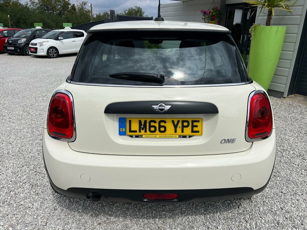 Mini Hatch 1.2 One Hatchback Euro 6 Ss LM66YPE White #3