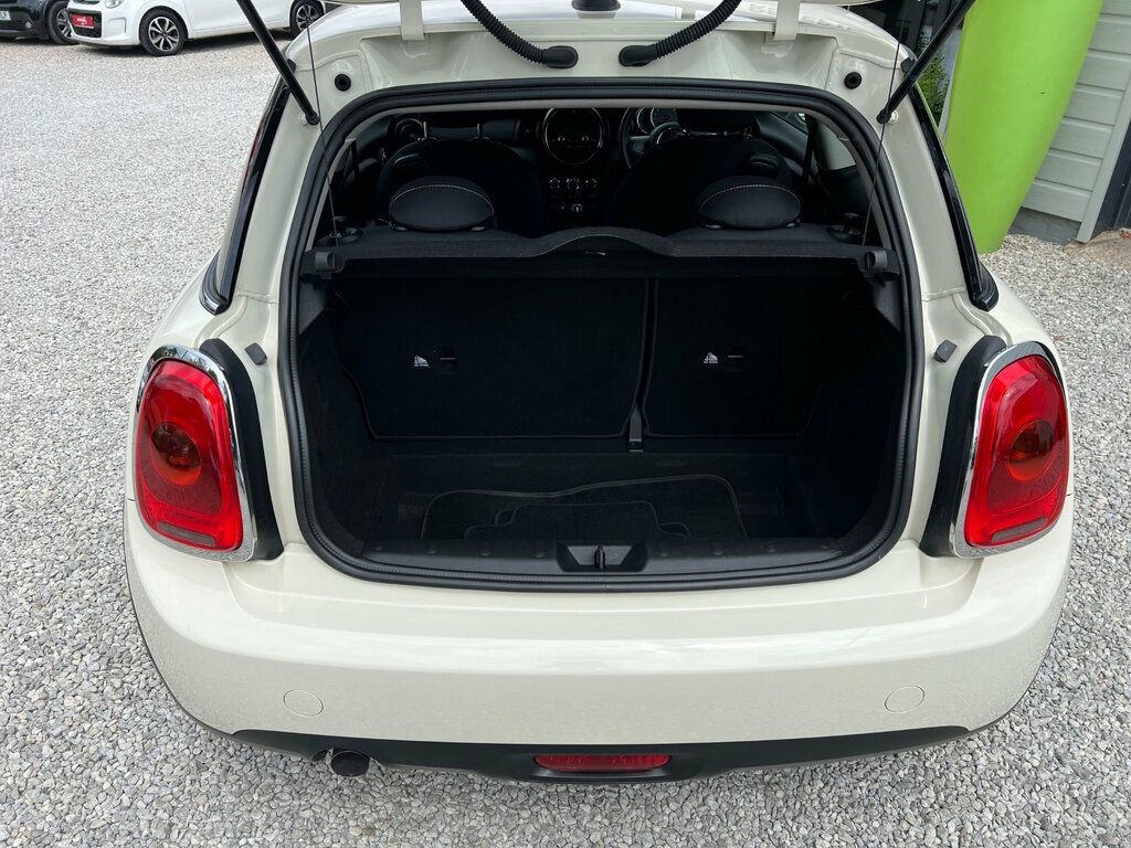 Mini Hatch 1.2 One Hatchback Euro 6 Ss LM66YPE White #4