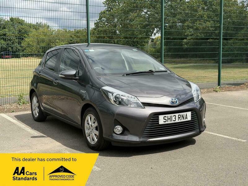 Toyota Yaris 1.5 Vvt-h T4 Cvt Grey