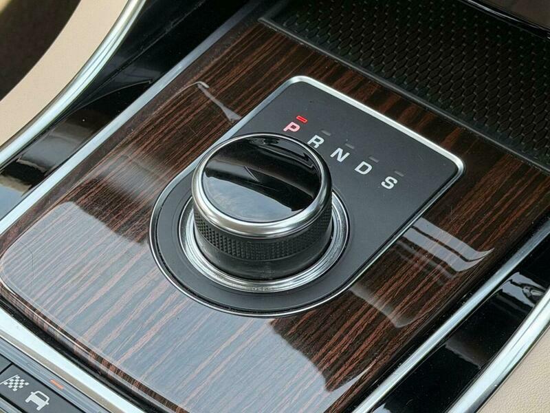 Jaguar XF Sportbrake 2.0 Portfolio White #34