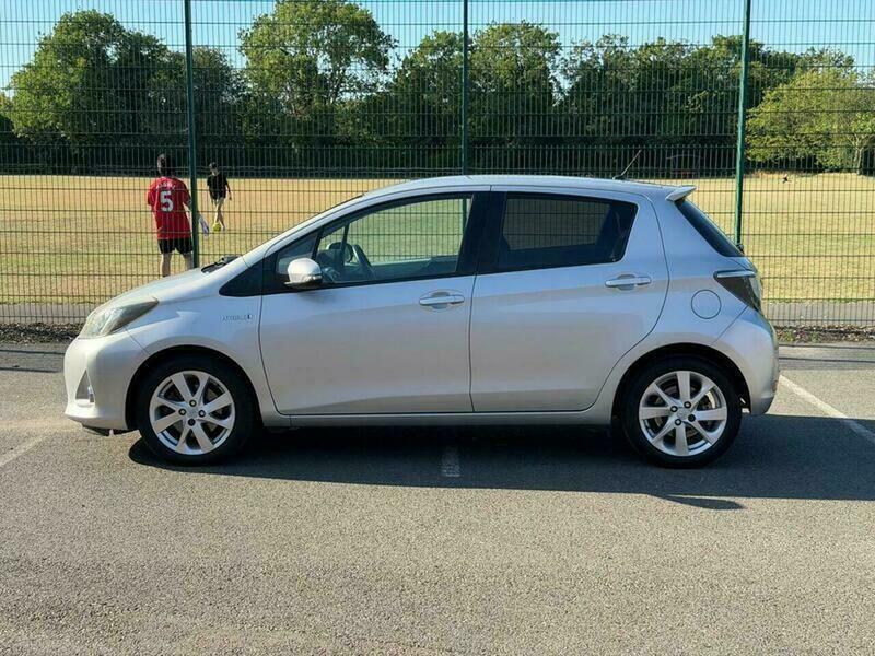 Toyota Yaris Vvt I Blue #33