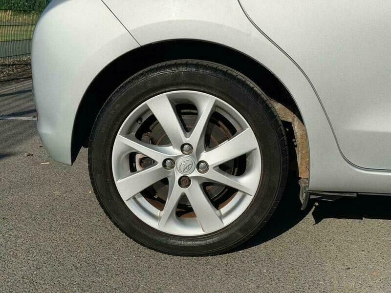 Toyota Yaris Vvt I Blue #41