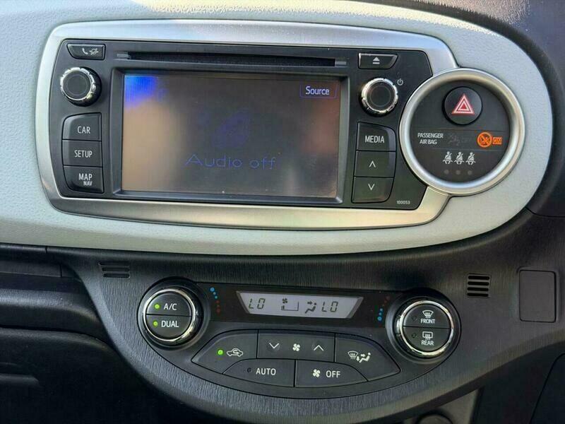 Toyota Yaris Vvt I Blue #13