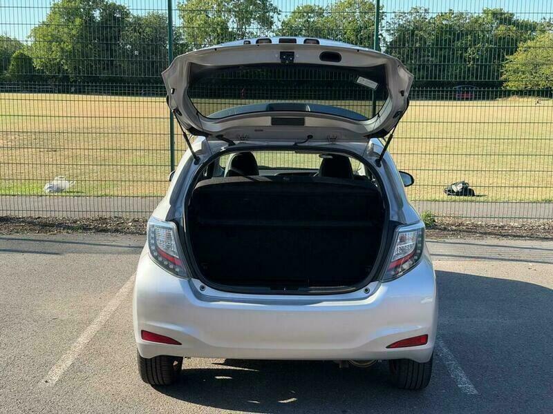 Toyota Yaris Vvt I Blue #36