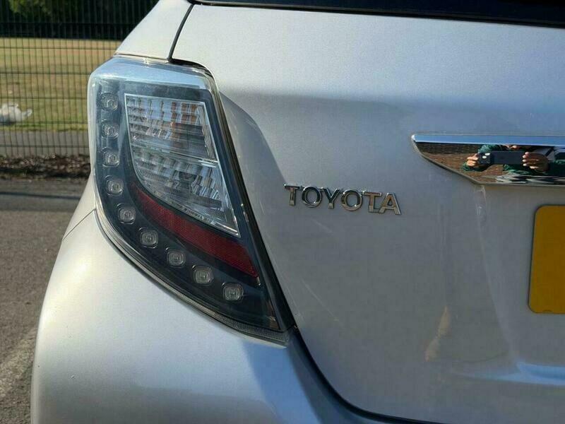 Toyota Yaris Vvt I Blue #37