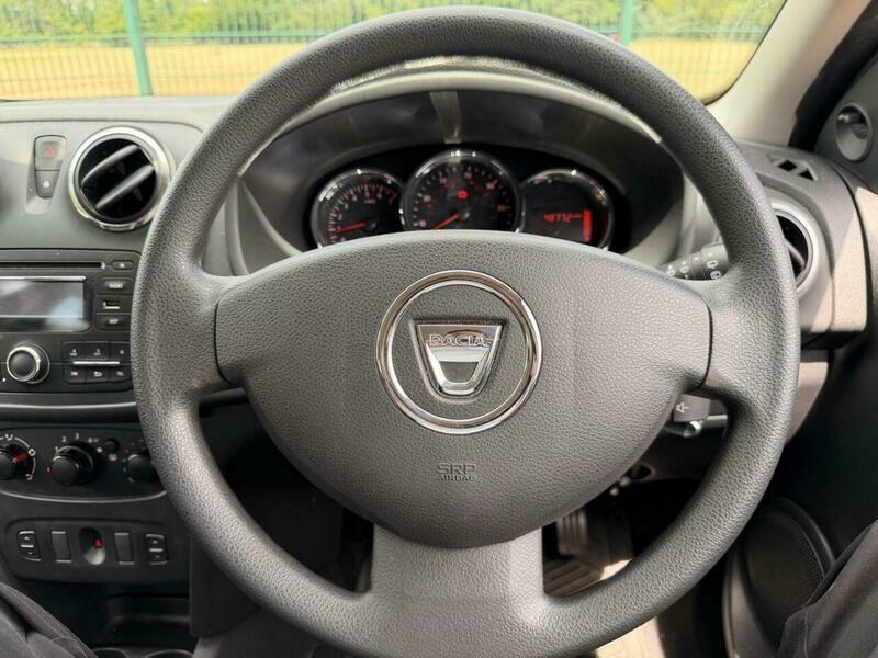 Dacia Sandero 1.2 Ambiance Hatchback Euro 5 7 White #15