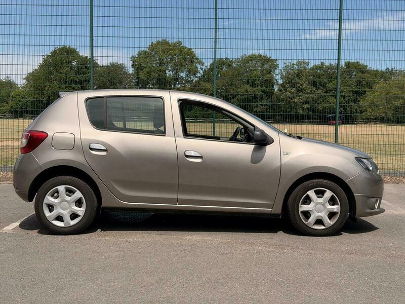 Dacia Sandero 1.2 Ambiance Hatchback Euro 5 7 White #12