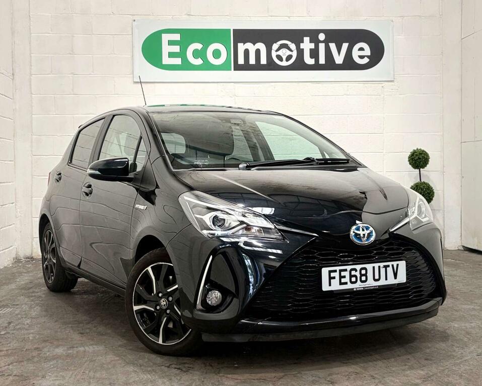 Toyota Yaris Design Black