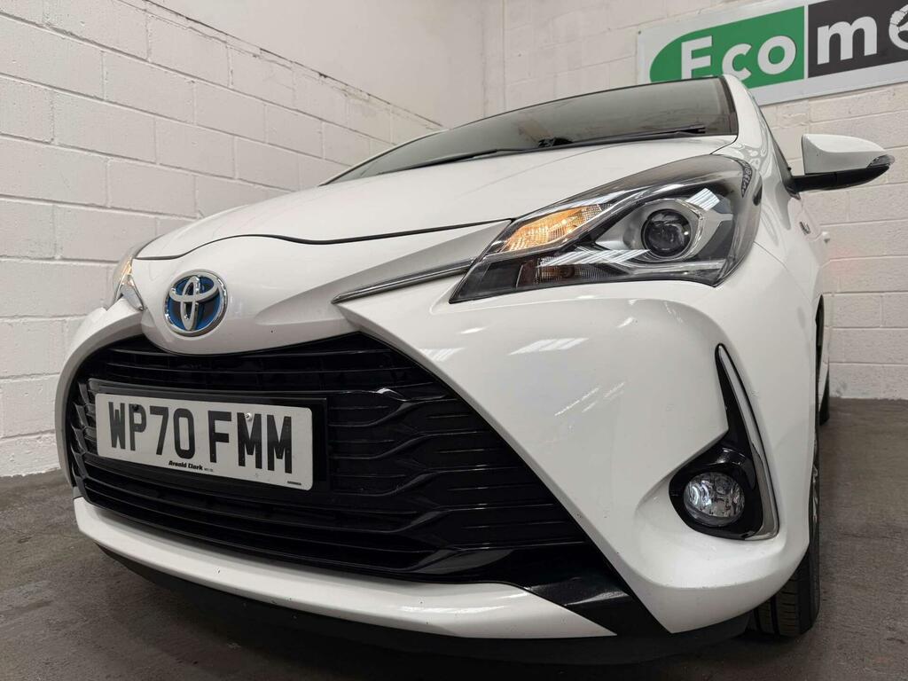 Toyota Yaris 1.5 Vvt-h Icon E-cvt Euro 6 Ss WP70FMM White #6