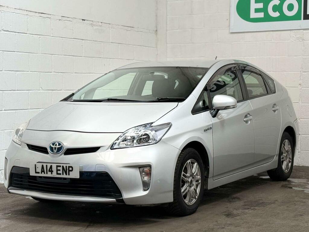 Toyota Prius 1.5 Saloon Hybrid Cvt 120 Gkm, 70 Bhp Silver #4