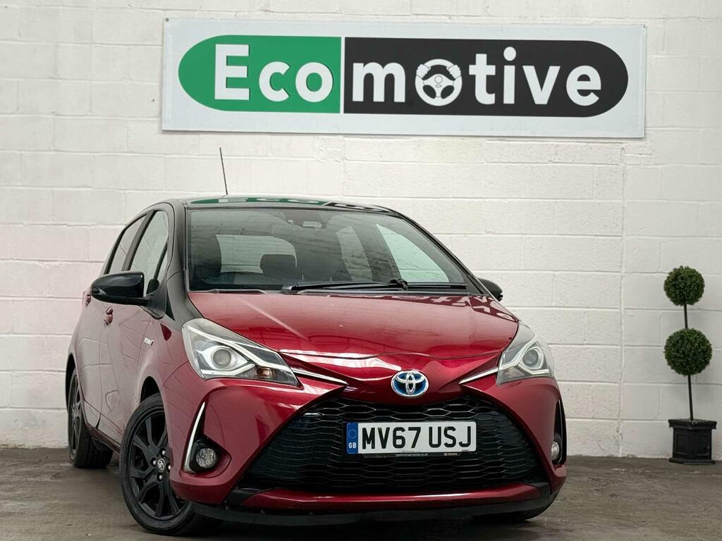 Toyota Yaris 1.5 Vvt-h Blue Bi-tone E-cvt Euro 6 Ss Red