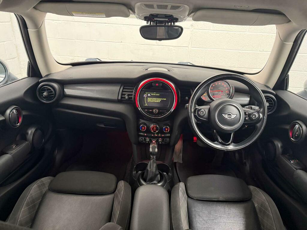 Mini Hatch Cooper Silver #2