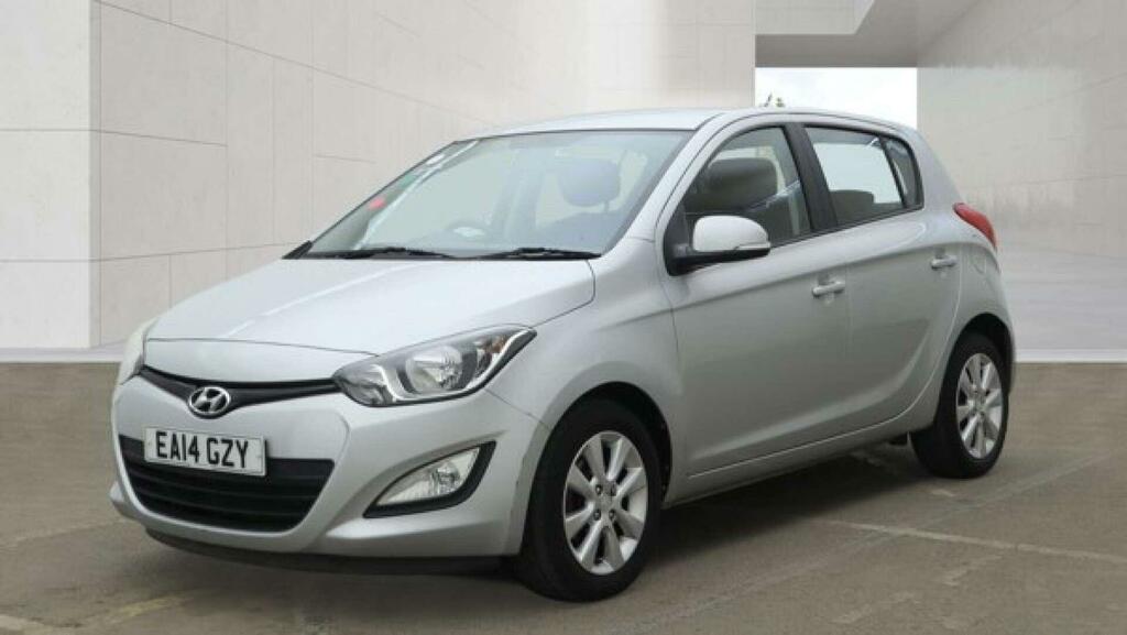Hyundai I20 Active Silver #2
