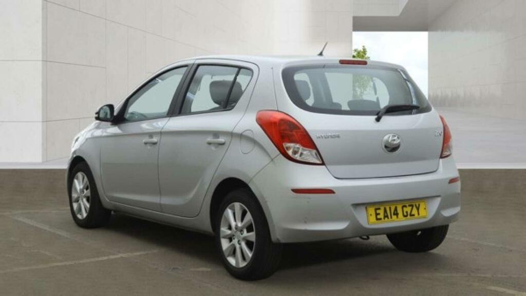 Hyundai I20 Active Silver #3