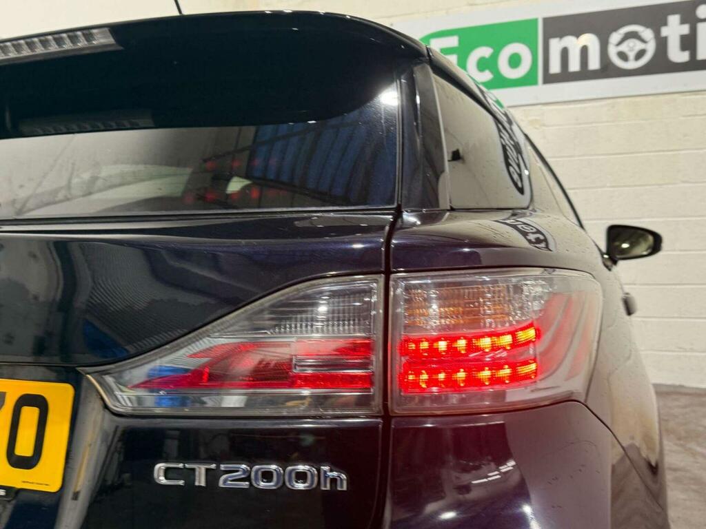 Lexus CT 1.8 200H Se-l Hatchback Hybrid Cvt Euro White #42