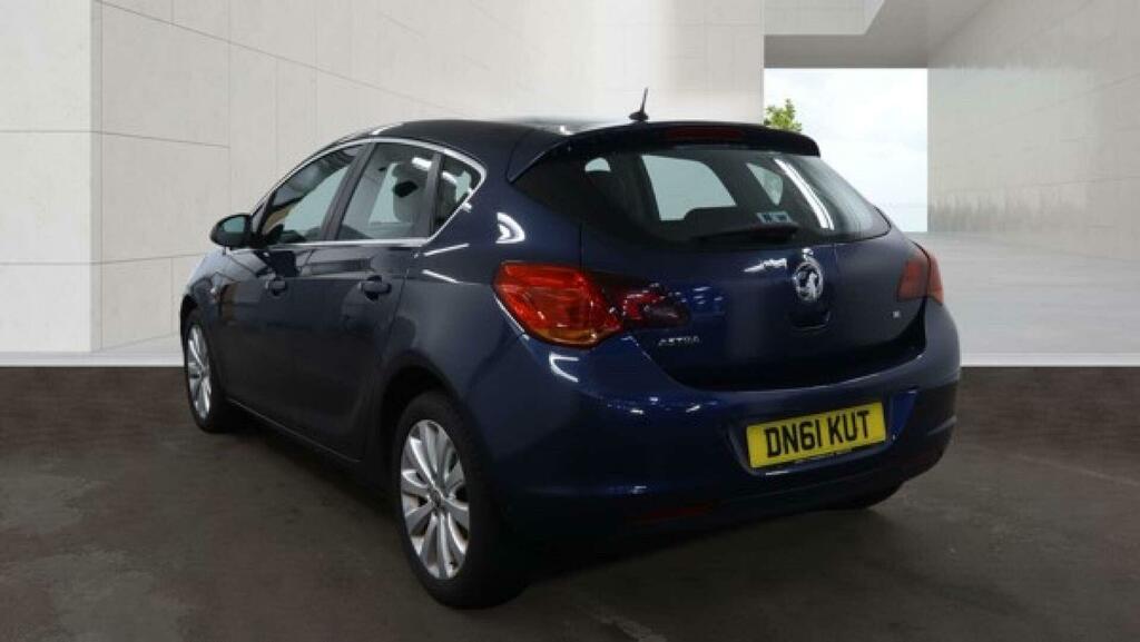Vauxhall Astra Se Blue #3