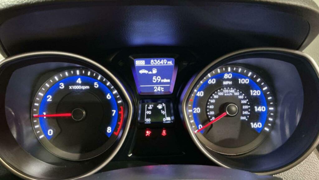 Hyundai I30 1.6 Crdi Blue Drive Premium Euro 6 Ss Red #9