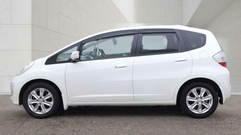 Honda Jazz 1.5 Hybrid Hatchback White #6