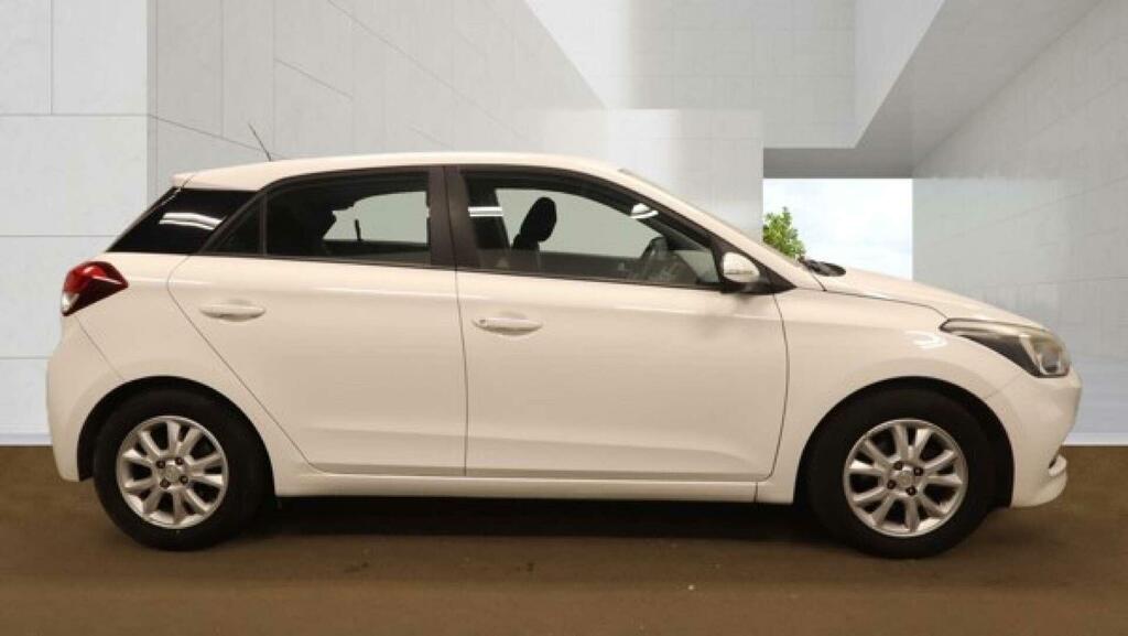 Hyundai I20 1.2 Se Euro 6 White #5