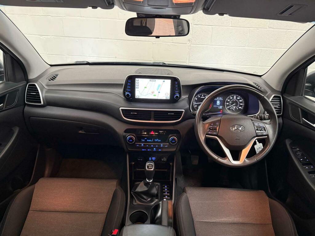 Hyundai Tucson 1.6 Gdi Se Nav Euro 6 Ss EX70SZJ Grey #2