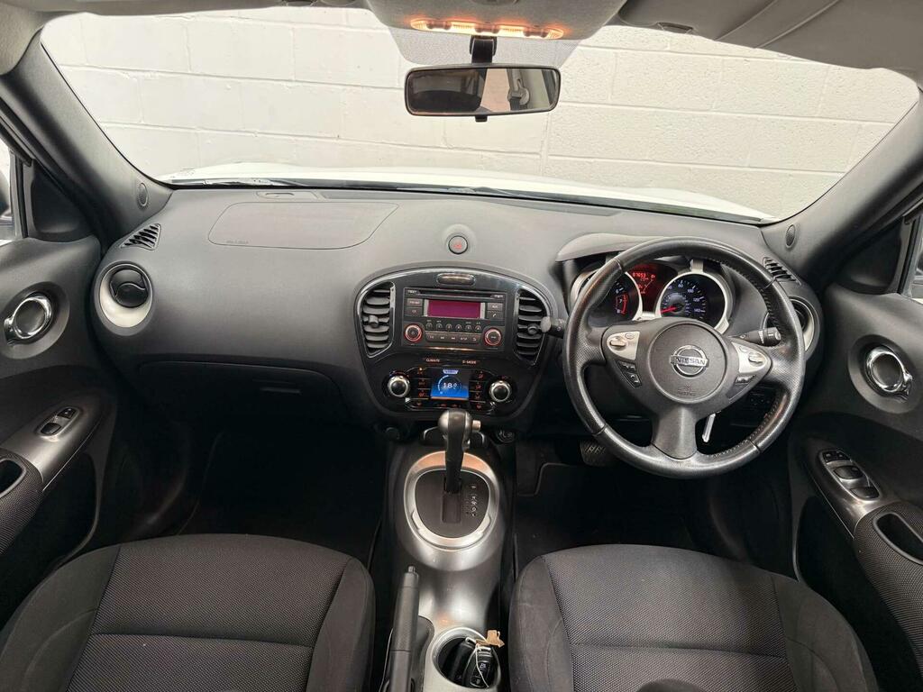 Nissan Juke Acenta White #2