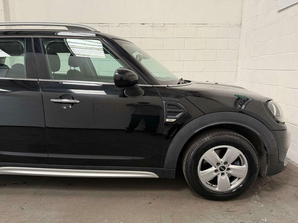 Mini Countryman Cooper S E All4 Black #25