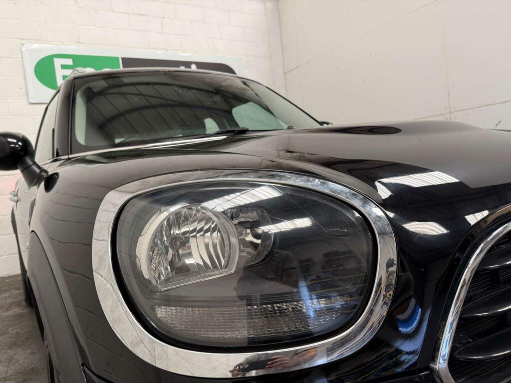 Mini Countryman Cooper S E All4 Black #8