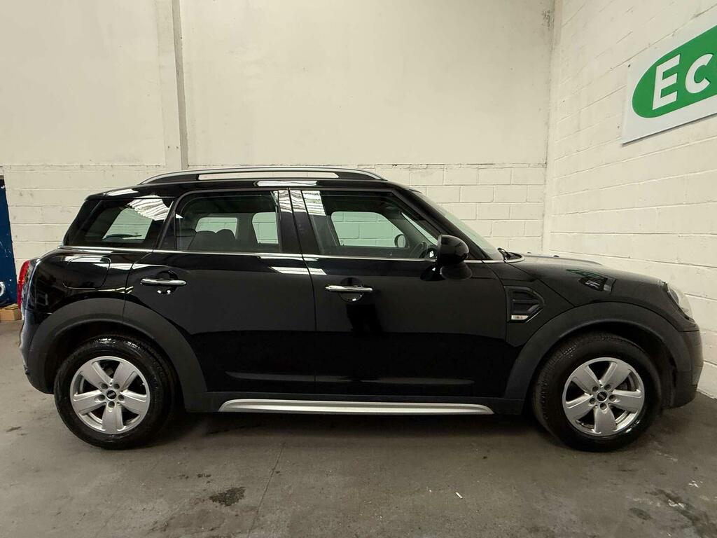 Mini Countryman Cooper S E All4 Black #24