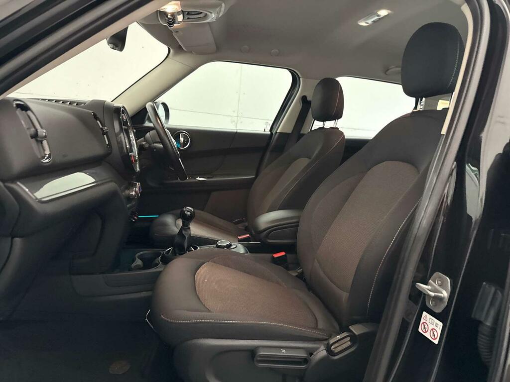 Mini Countryman Cooper S E All4 Black #43