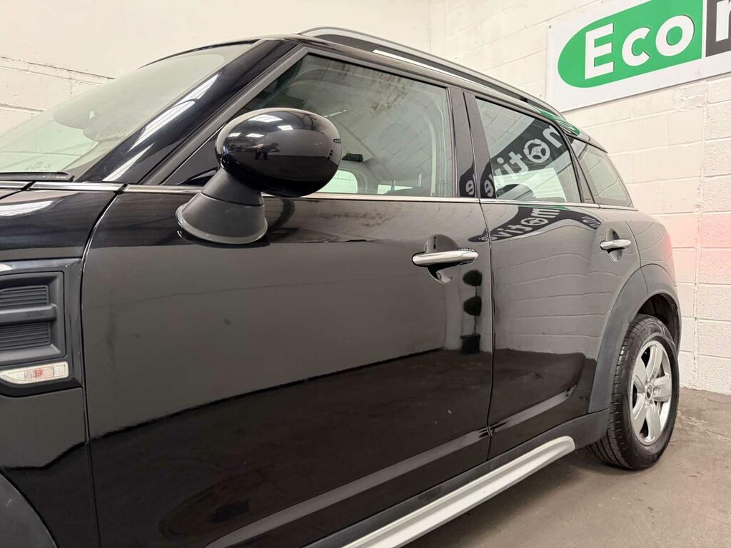 Mini Countryman Cooper D Black #5