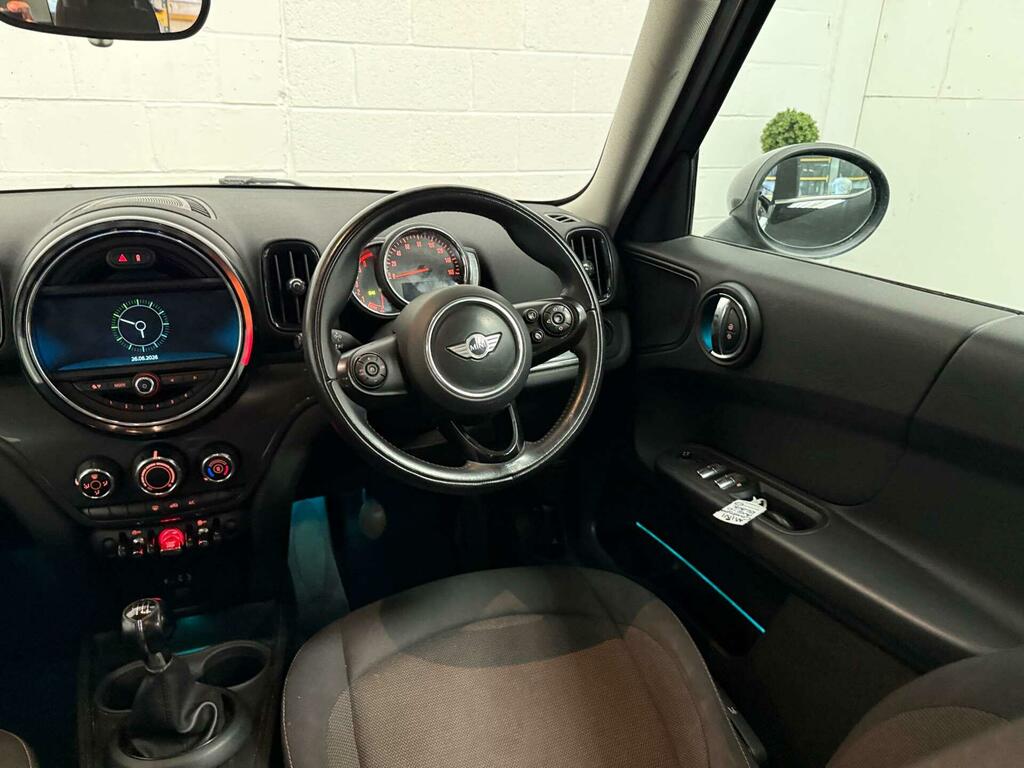 Mini Countryman Cooper S E All4 Black #39