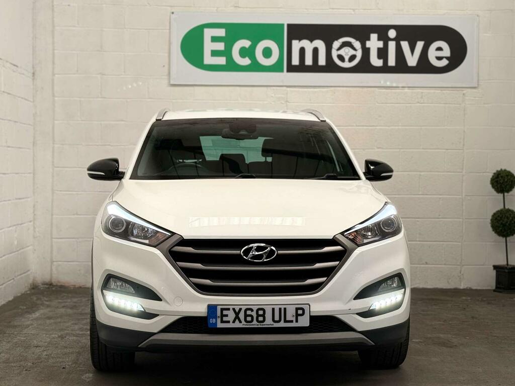 Hyundai Tucson Go Se White #5