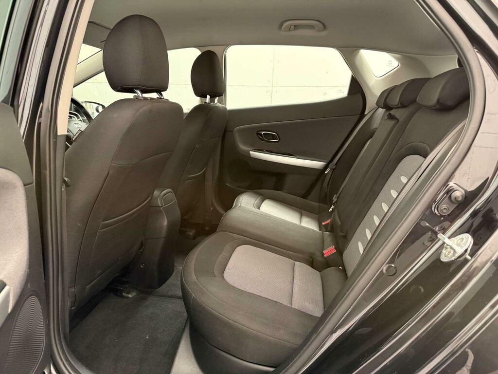Kia Ceed 1.6 Crdi 126 Bhp 2 Sportwagon  #40