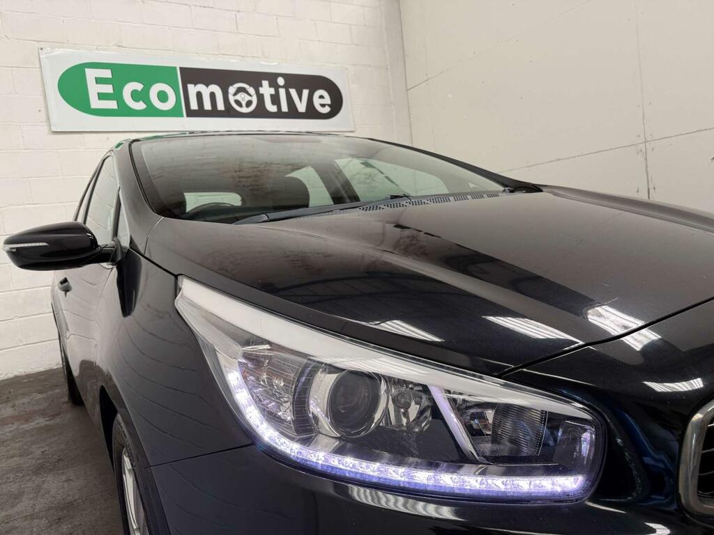Kia Ceed 1.6 Crdi 126 Bhp 2 Sportwagon  #8
