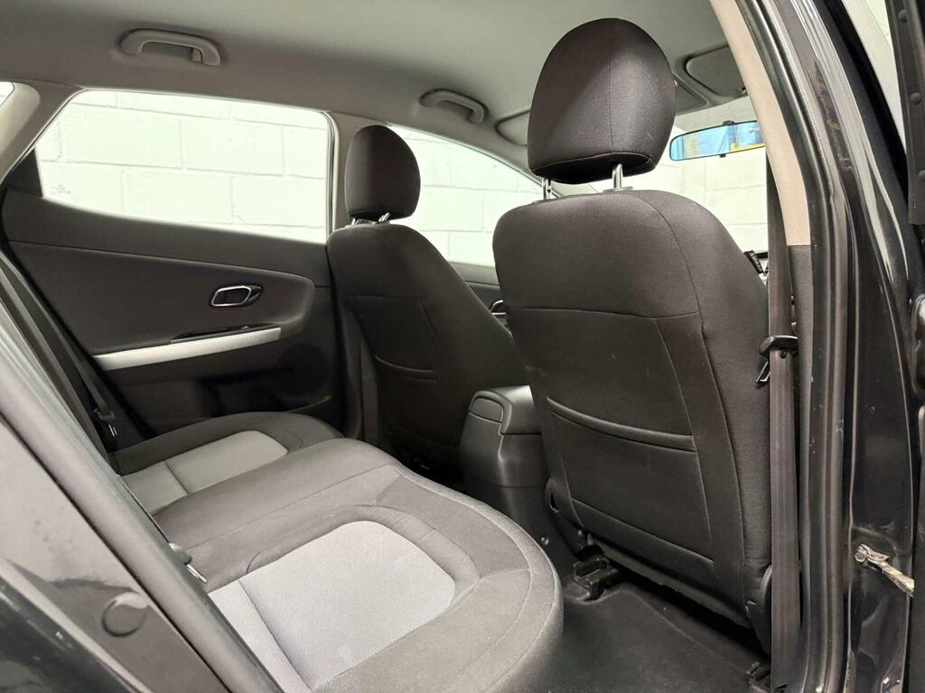 Kia Ceed 1.6 Crdi 126 Bhp 2 Sportwagon  #32