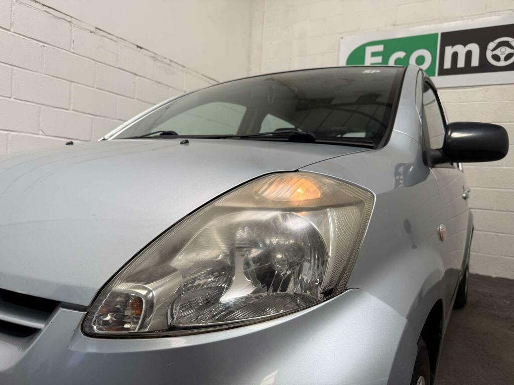 Daihatsu Sirion 1.0 S Blue #11