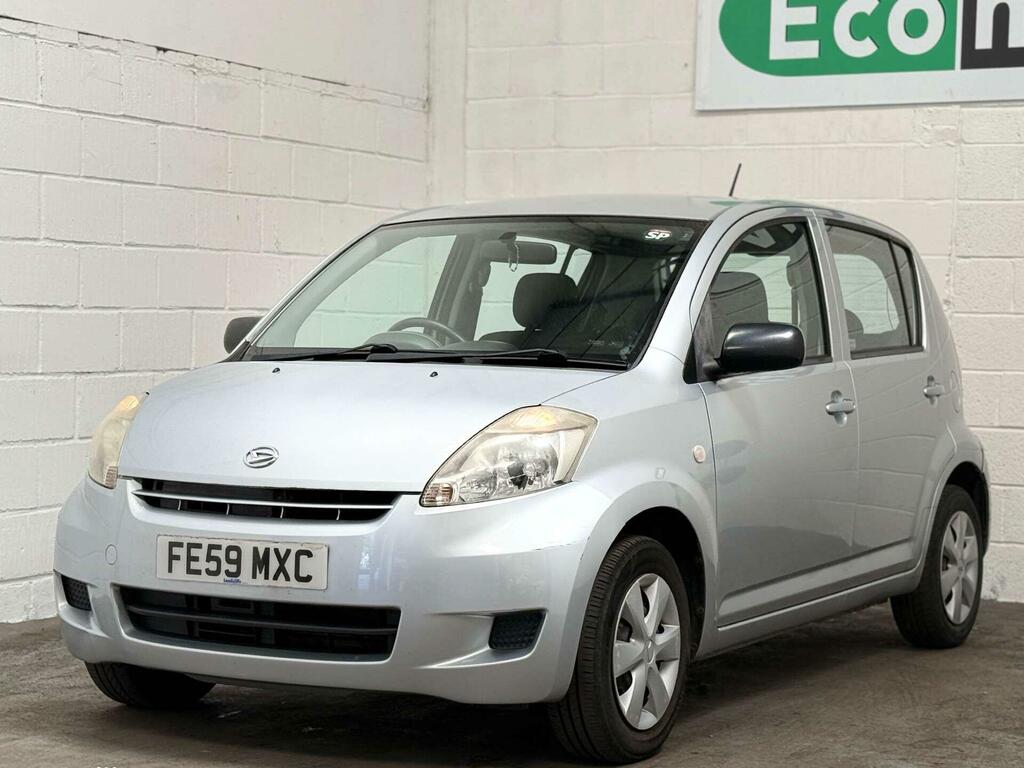 Daihatsu Sirion S Silver #6