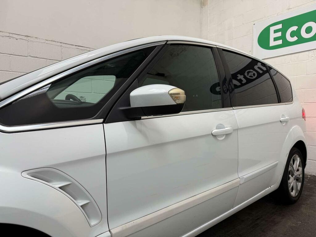 Ford S-Max Titanium White #5