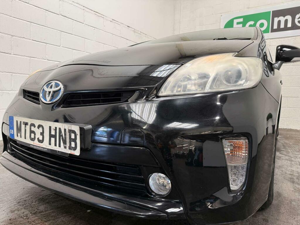 Toyota Prius T3 Black #6