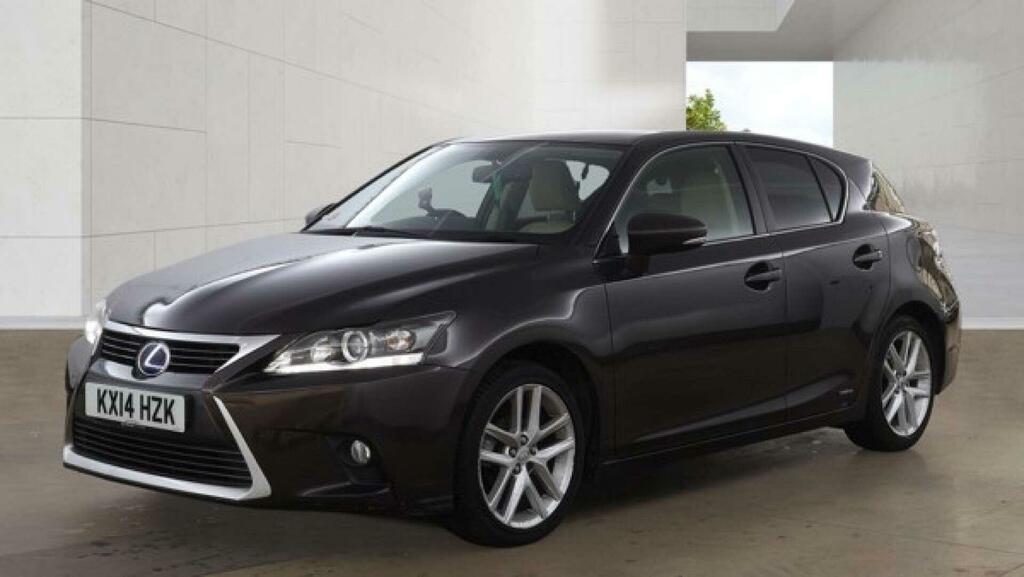 Lexus CT Luxury Brown #2