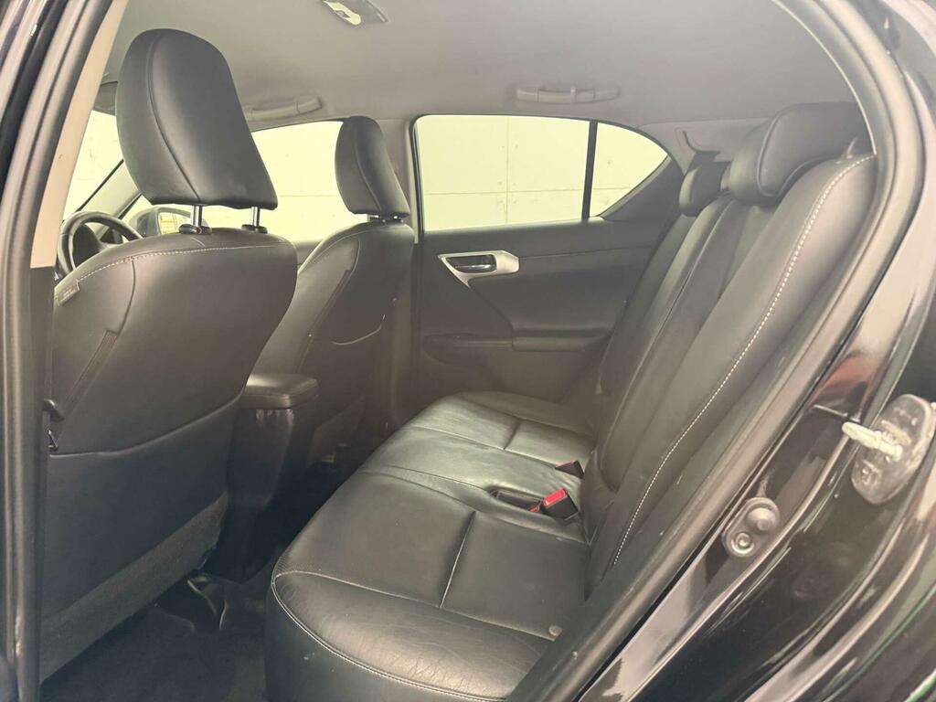 Lexus CT 200H 1.8 Se-l Premier Cvt Blue #40