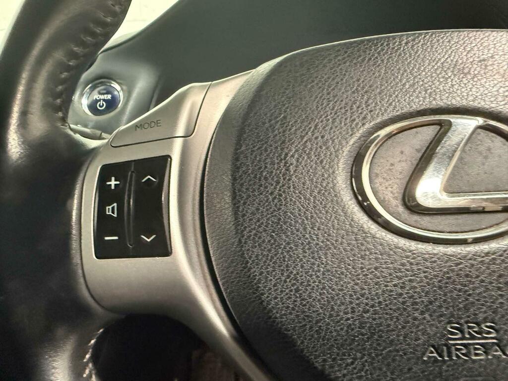 Lexus CT 200H 1.8 Se-l Premier Cvt Blue #25