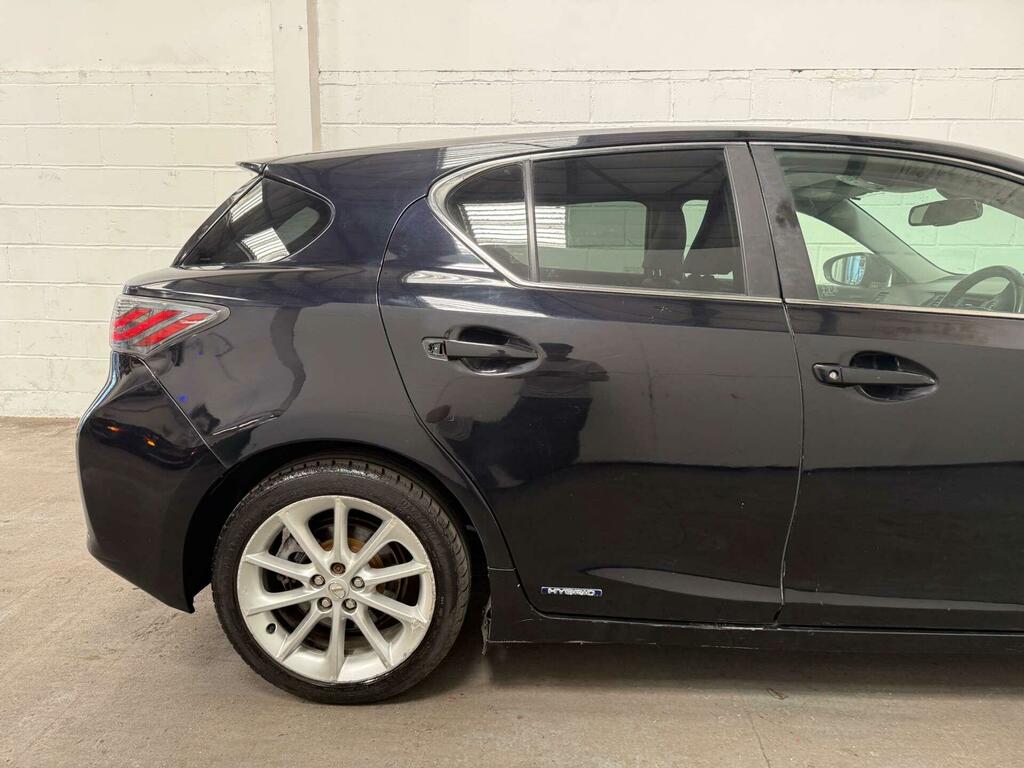 Lexus CT 200H 1.8 Se-l Premier Cvt Blue #20