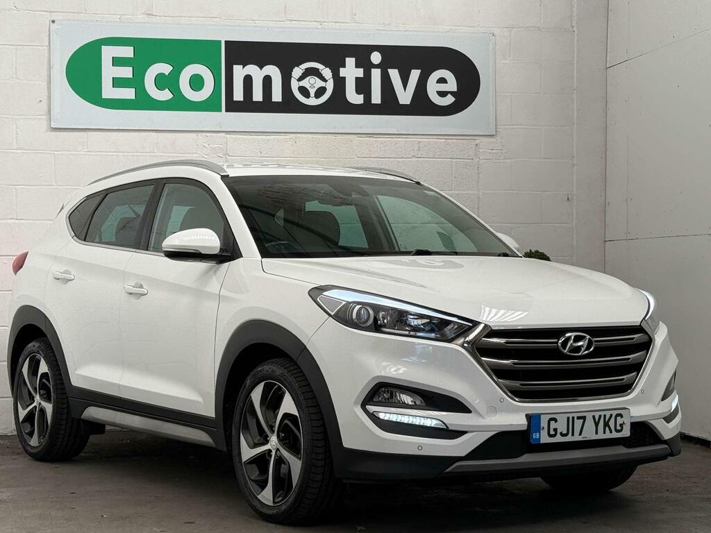 Hyundai Tucson Premium White #3