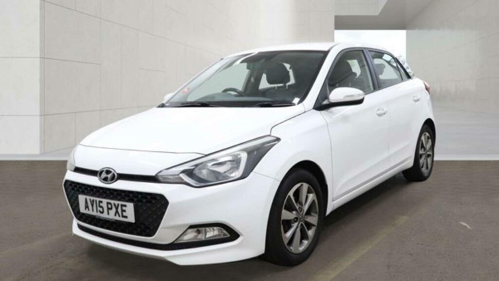 Hyundai I20 Se White #2