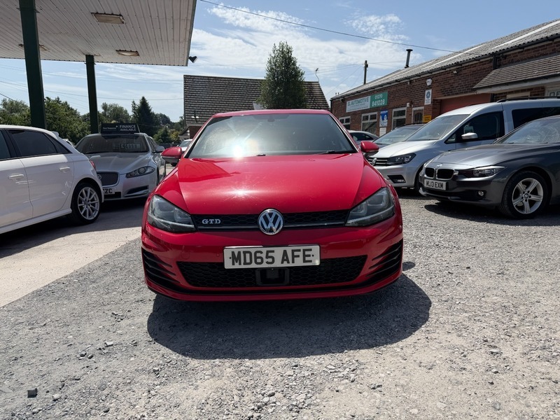 Volkswagen Golf Reduced By 500 Vw MD65AFE Red #2